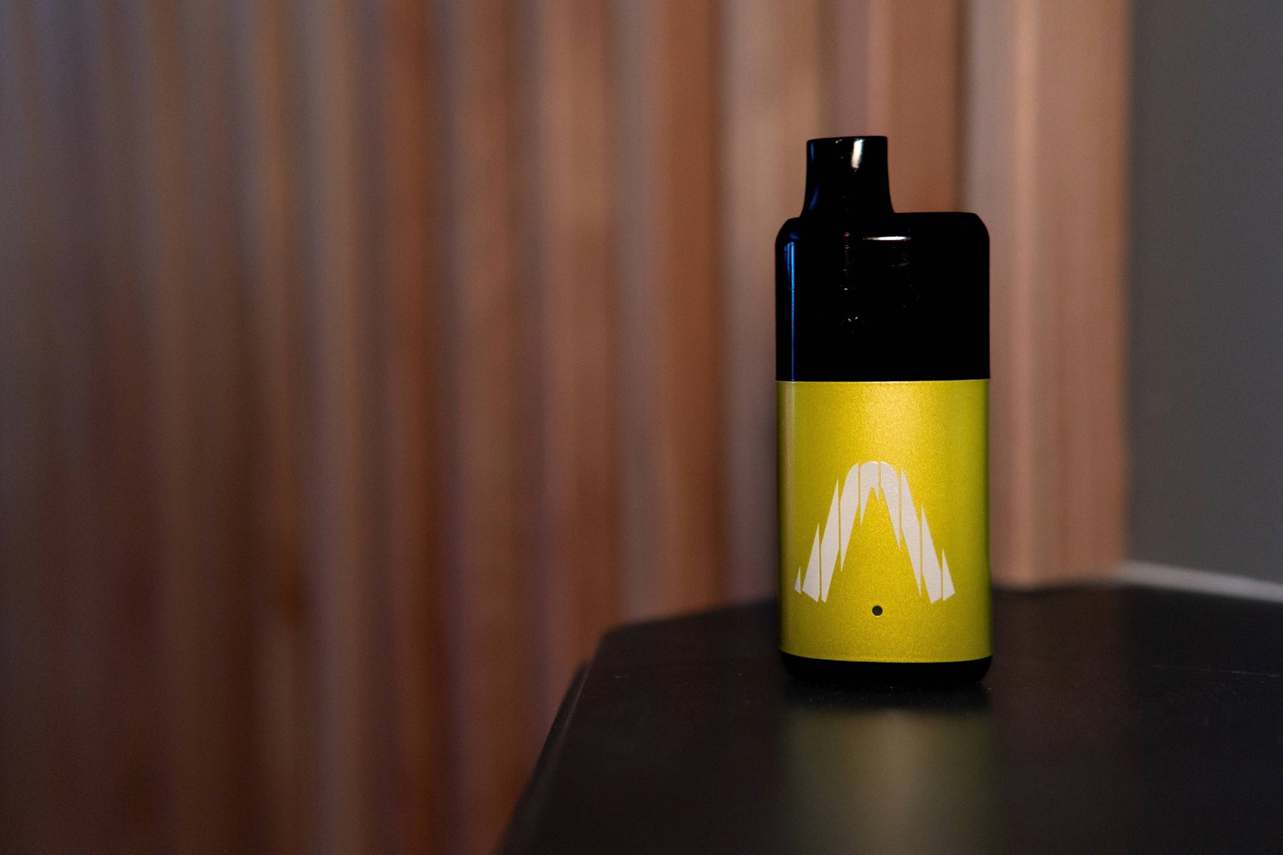 Black and yellow Allo Intense Nuud 50K